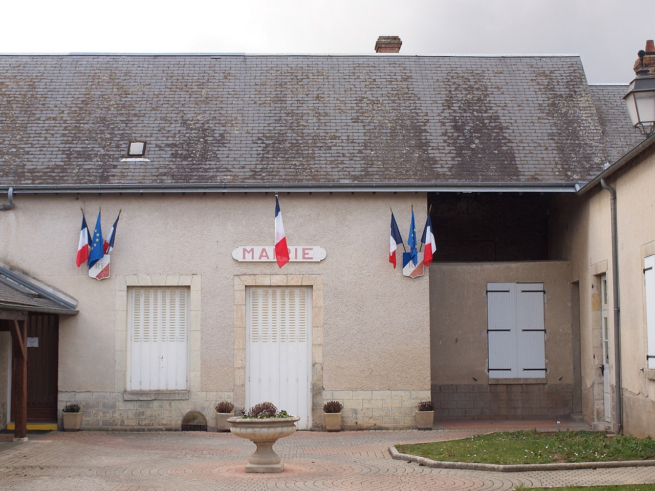 Photo 3 — Yèvre-la-Ville, Loiret (45300)