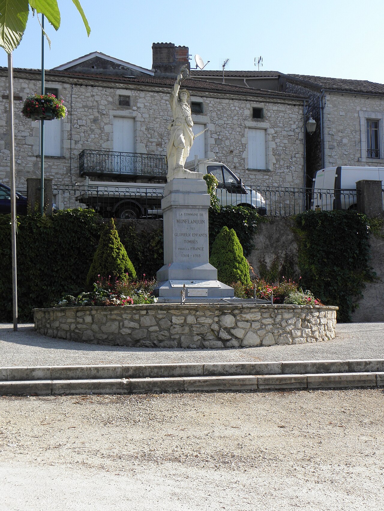 Photo 4 — Monflanquin, Lot-et-Garonne (47150)