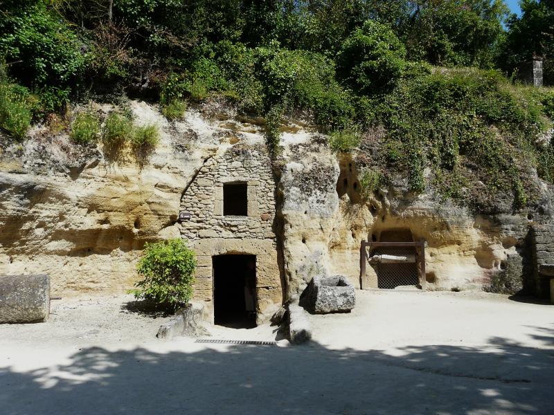 Louresse-Rochemenier