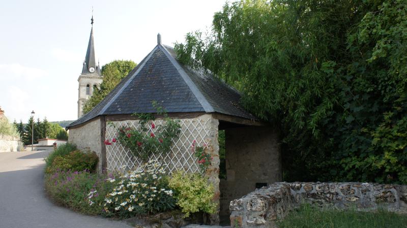 Fontaine-sur-Ay