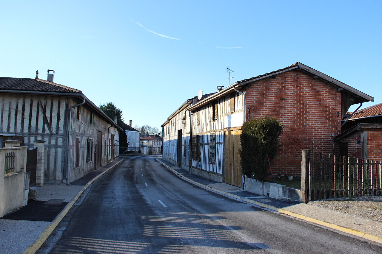 Saint-Amand-sur-Fion