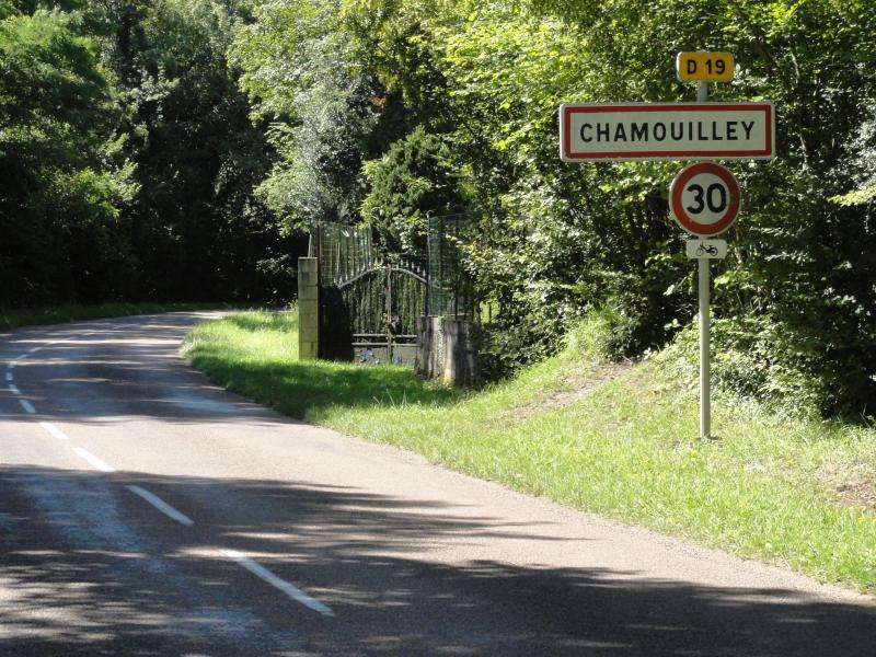 Chamouilley