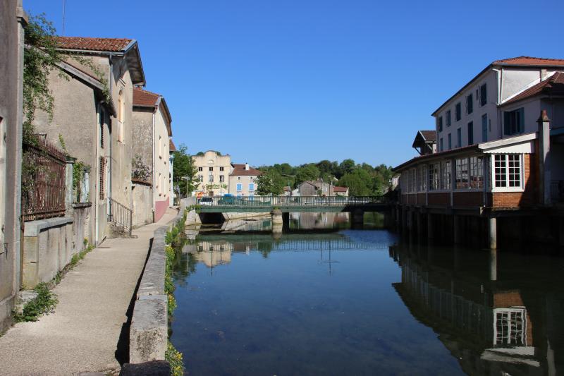 Gondrecourt-Le-Château