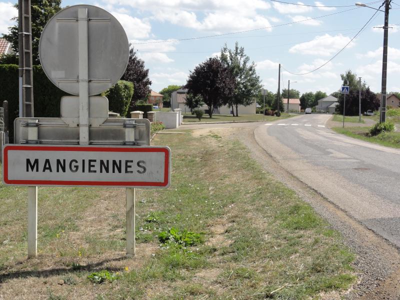 Mangiennes