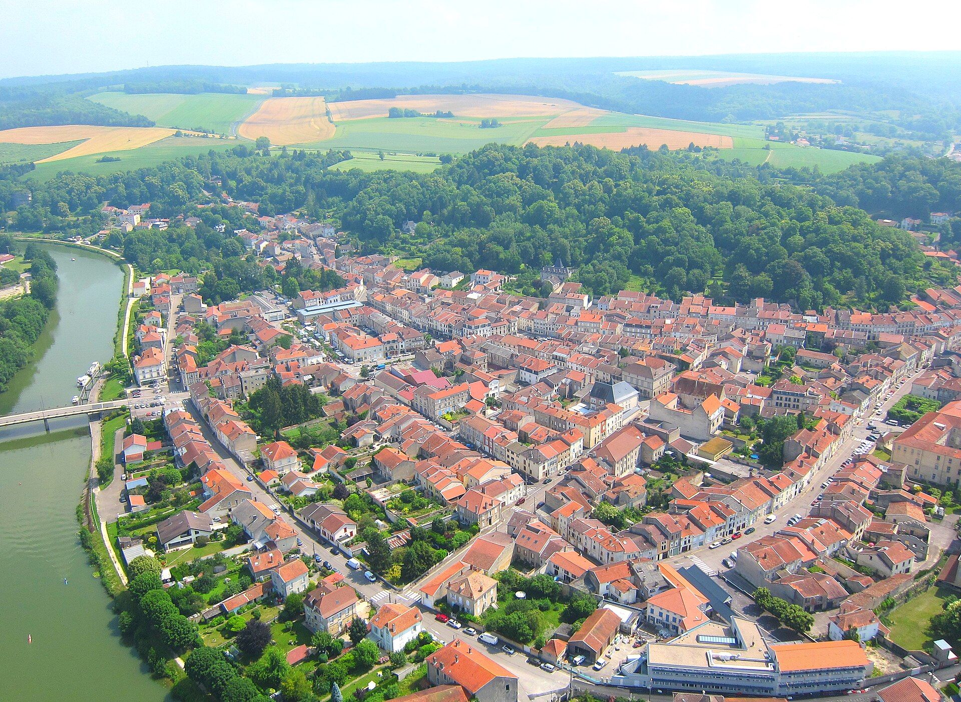 Photo 2 — Saint-Mihiel, Meuse (55300)