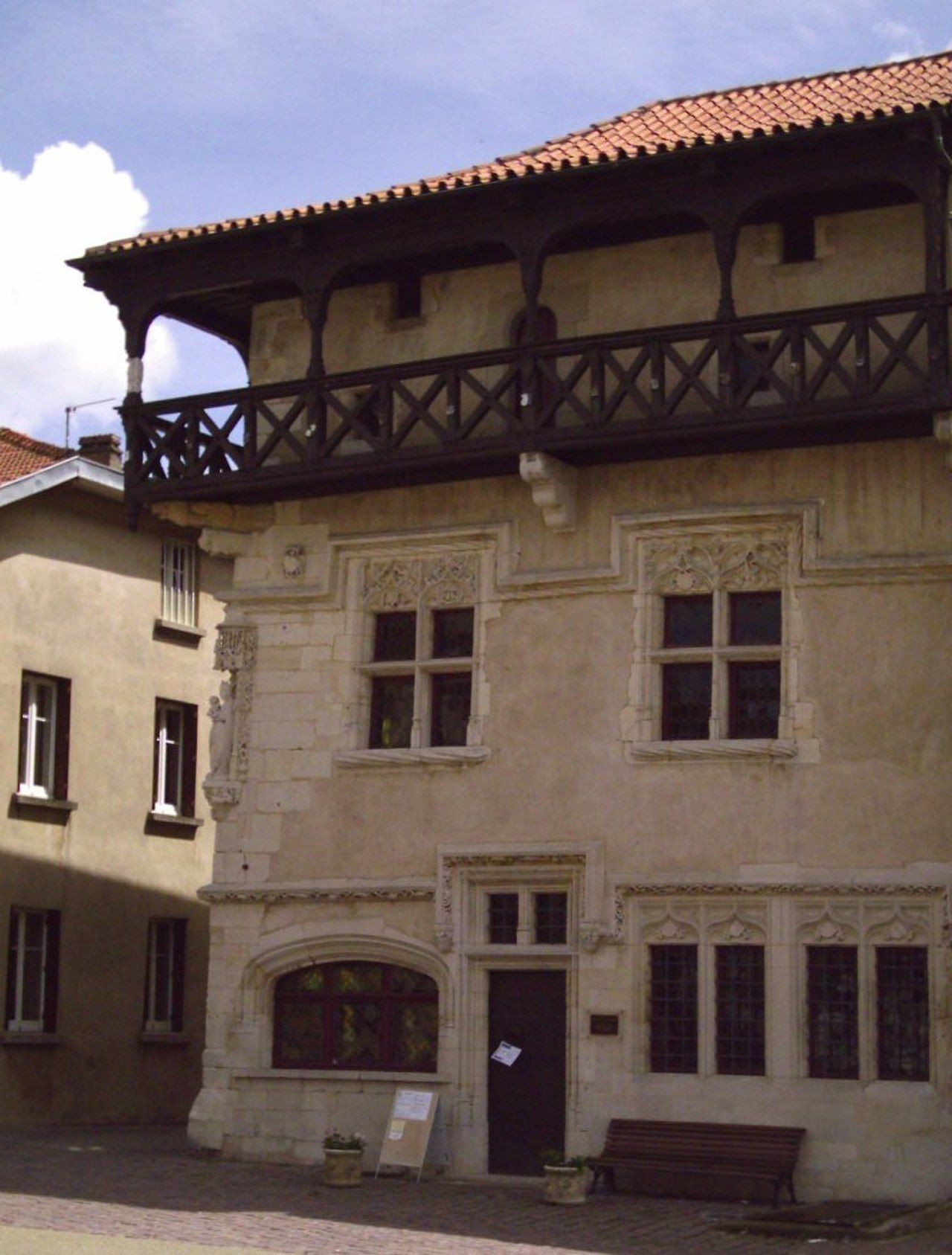 Photo 2 — Vic-sur-Seille, Moselle (57630)