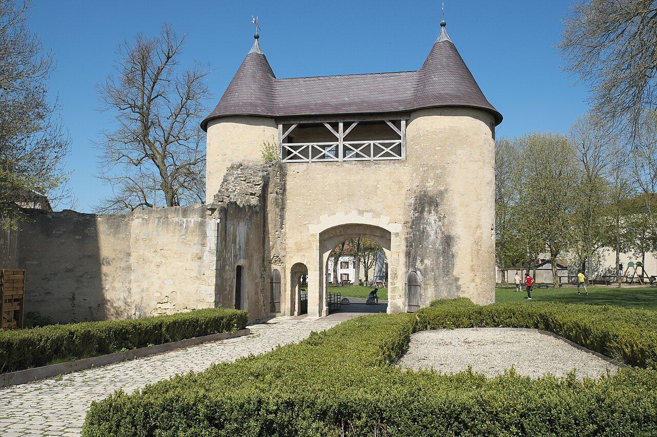 Photo 6 — Vic-sur-Seille, Moselle (57630)