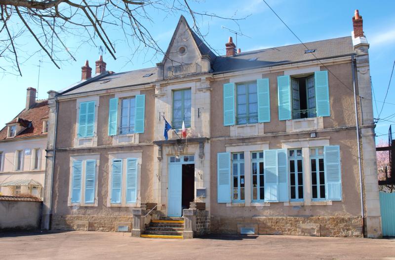 Billy-sur-Oisy, Nièvre