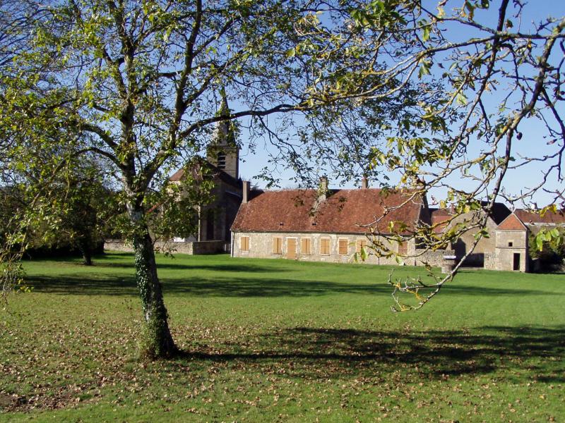 Châteauneuf-Val-de-Bargis