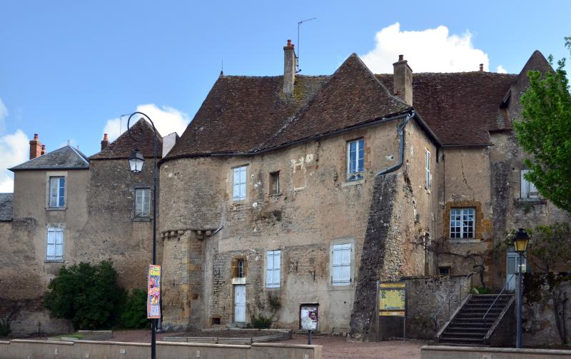 Corbigny