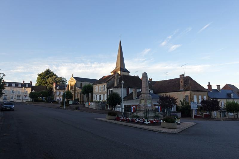Lucenay-Lès-Aix, Nièvre