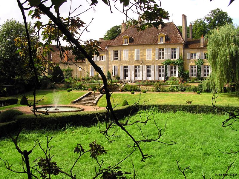 Lurcy-le-Bourg