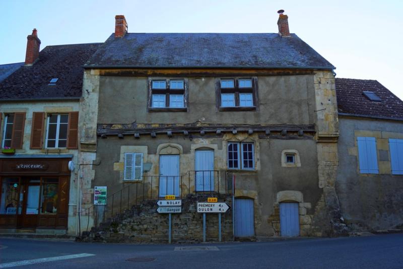 Lurcy-le-Bourg