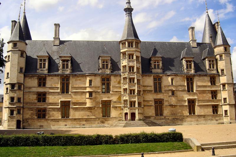 Nevers