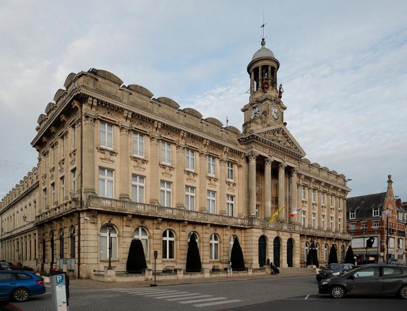 Photo 1 - Cambrai, Nord (59400)