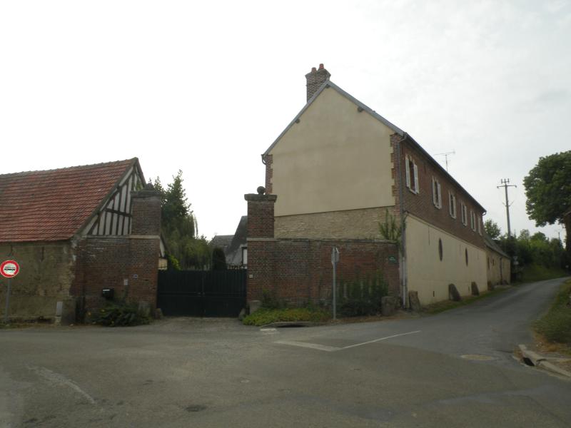 Énencourt-Léage