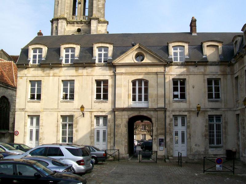 Senlis