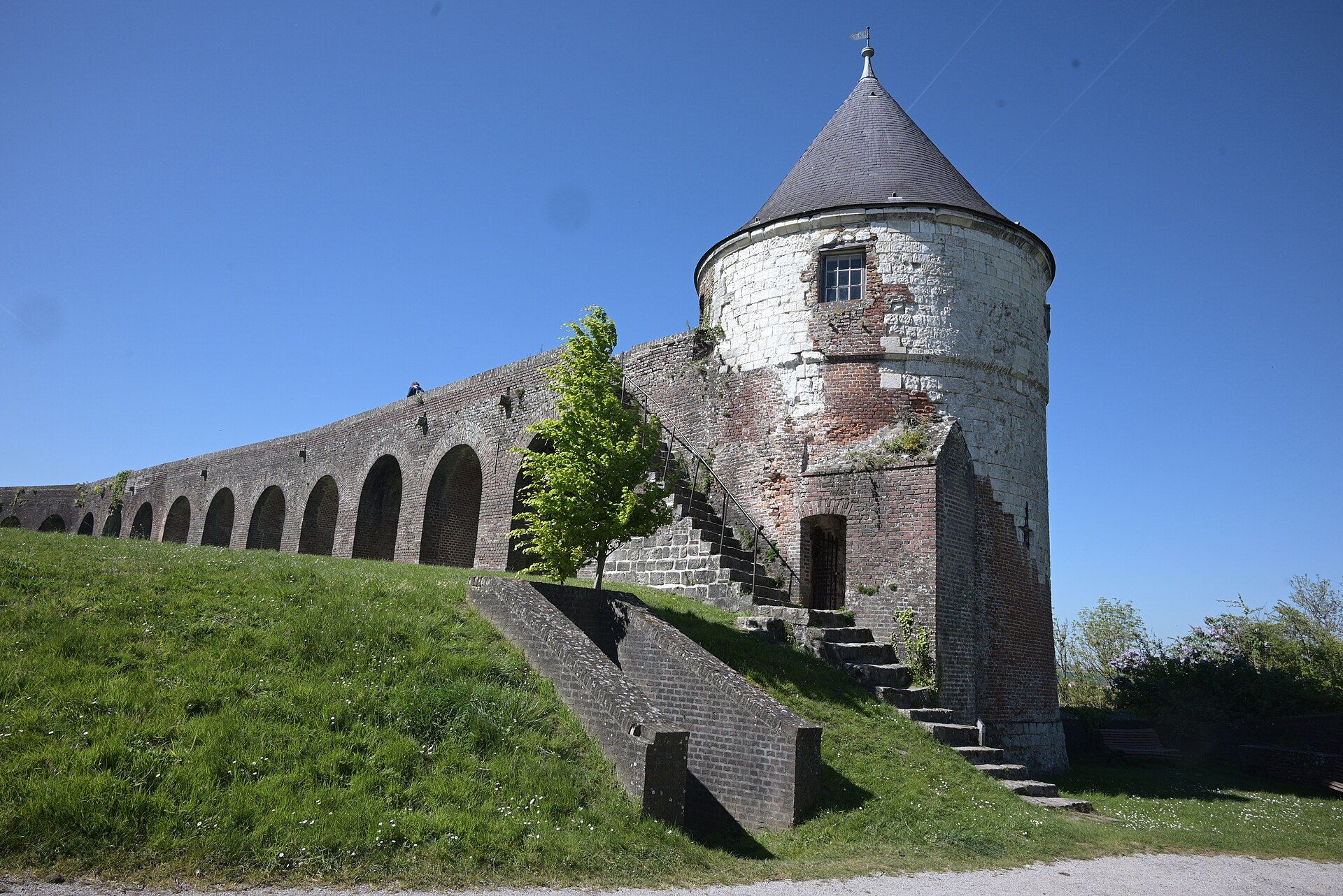 Photo 5 — Montreuil-sur-Mer, Pas-de-Calais (62170)