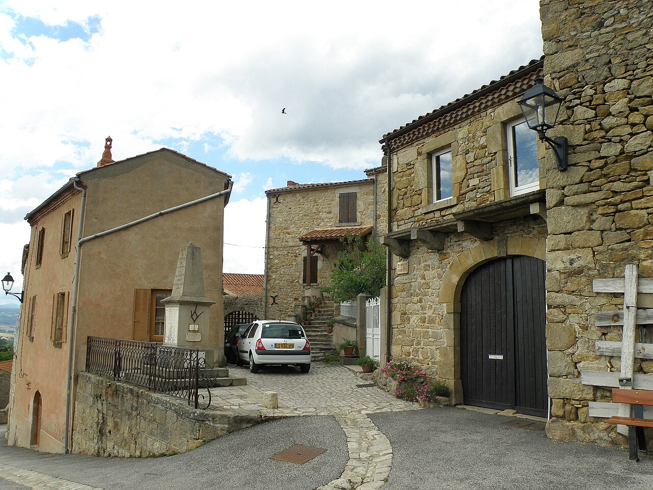 Photo 2 — Montpeyroux, Puy-de-Dôme (63114)