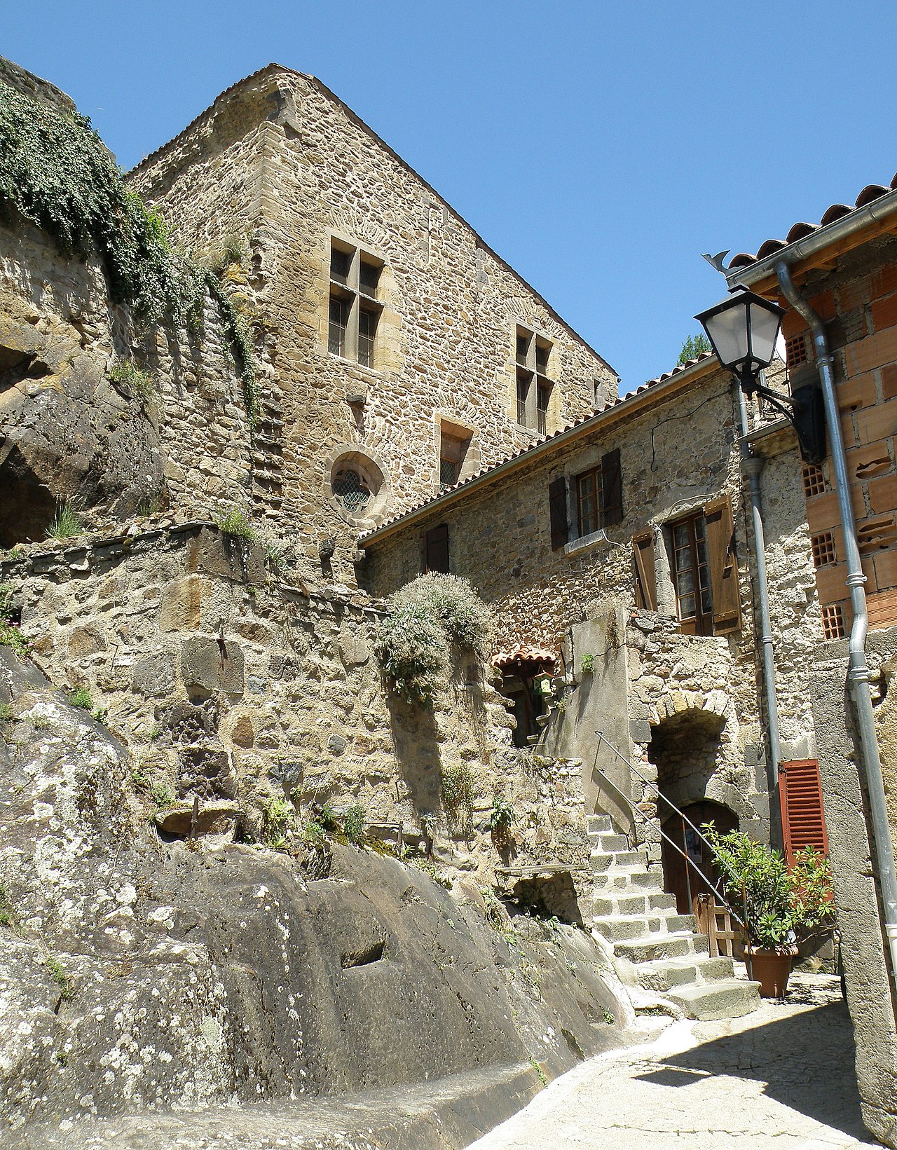 Photo 4 — Saint-Floret, Puy-de-Dôme (63320)