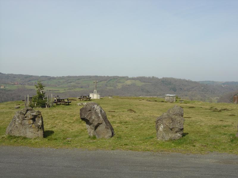 Saint-Pierre-le-Chastel