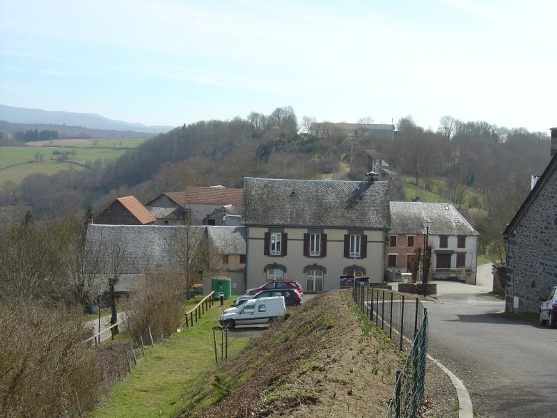 Saint-Pierre-le-Chastel
