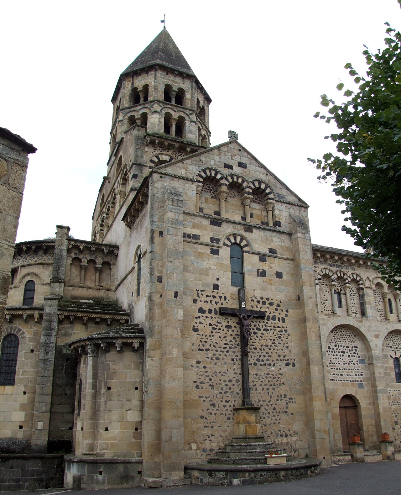 Photo 8 — Saint-Saturnin, Puy-de-Dôme (63450)