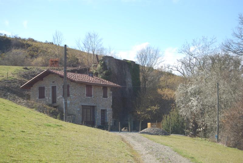 Ossès