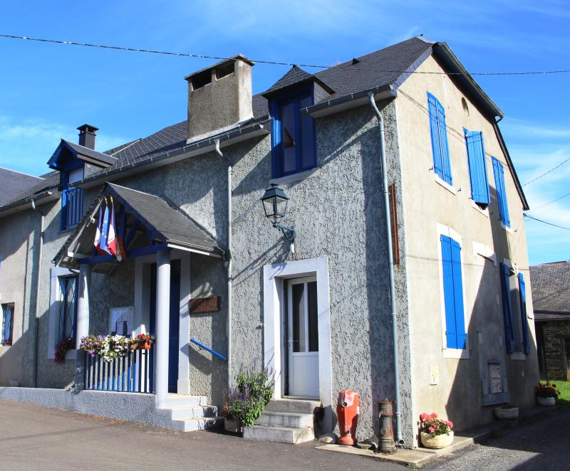 Ossun-Ez-Angles, Hautes-Pyrénées