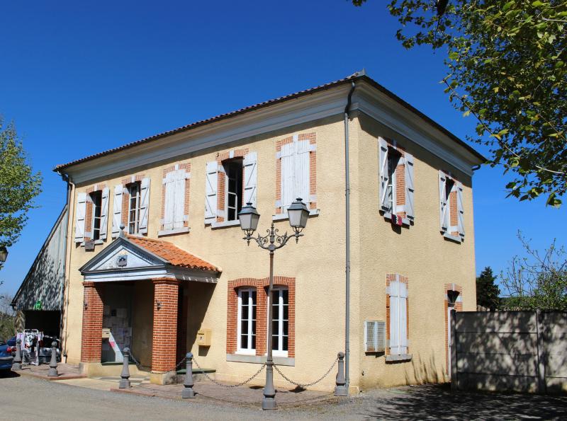 Oueilloux