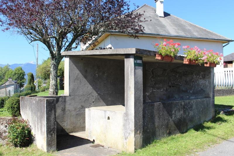 Tilhouse