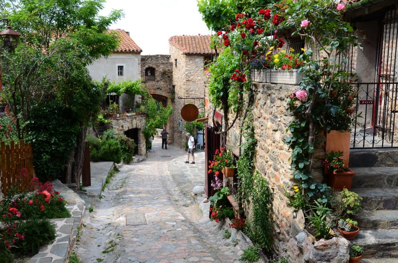 Photo 4 — Castelnou, Pyrénées-Orientales (66300)