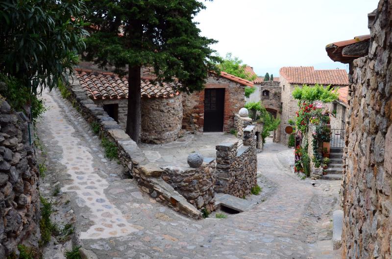 Photo 6 — Castelnou, Pyrénées-Orientales (66300)