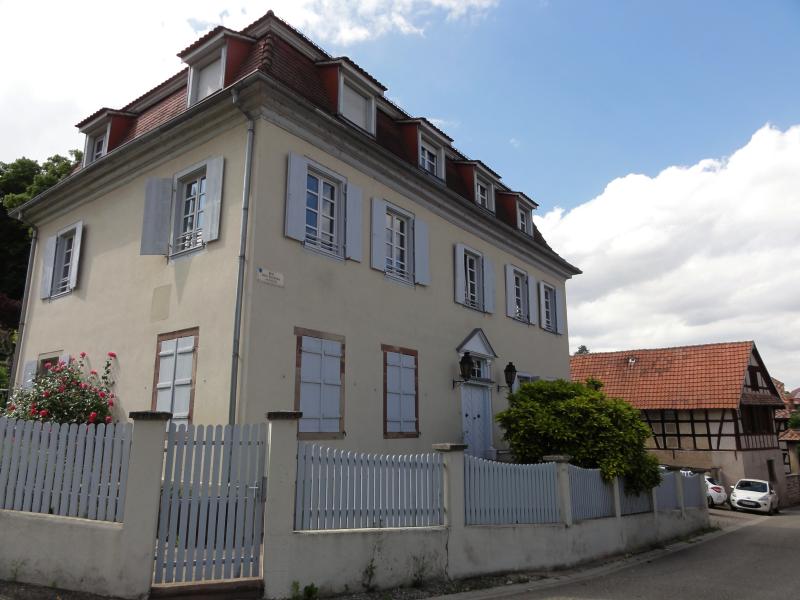 Hangenbieten