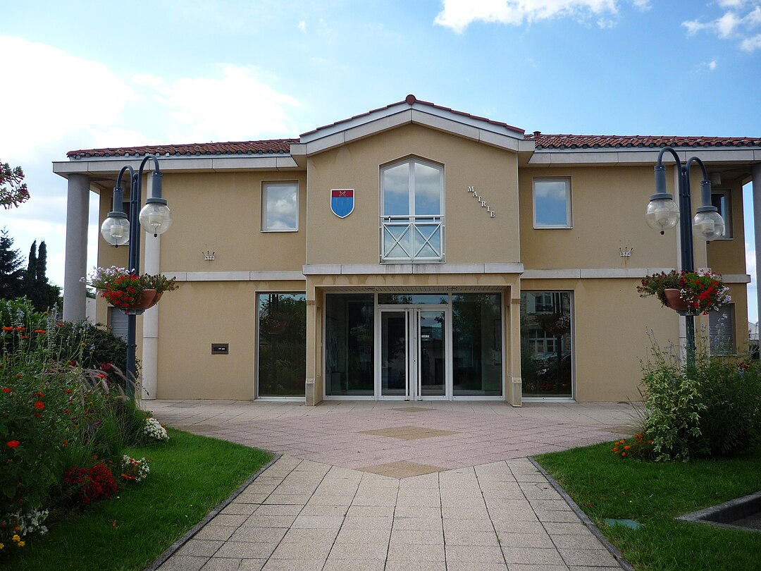 Photo 2 — Dommartin, Rhône (69380)