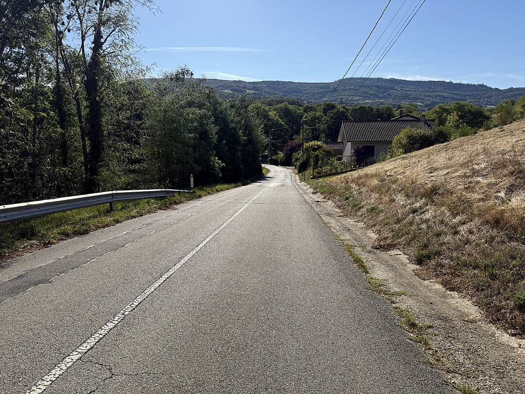 Photo 4 — Émeringes, Rhône (69840)