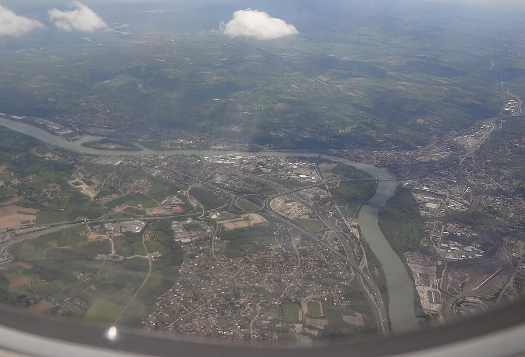 Photo 5 — Givors, Rhône (69700)