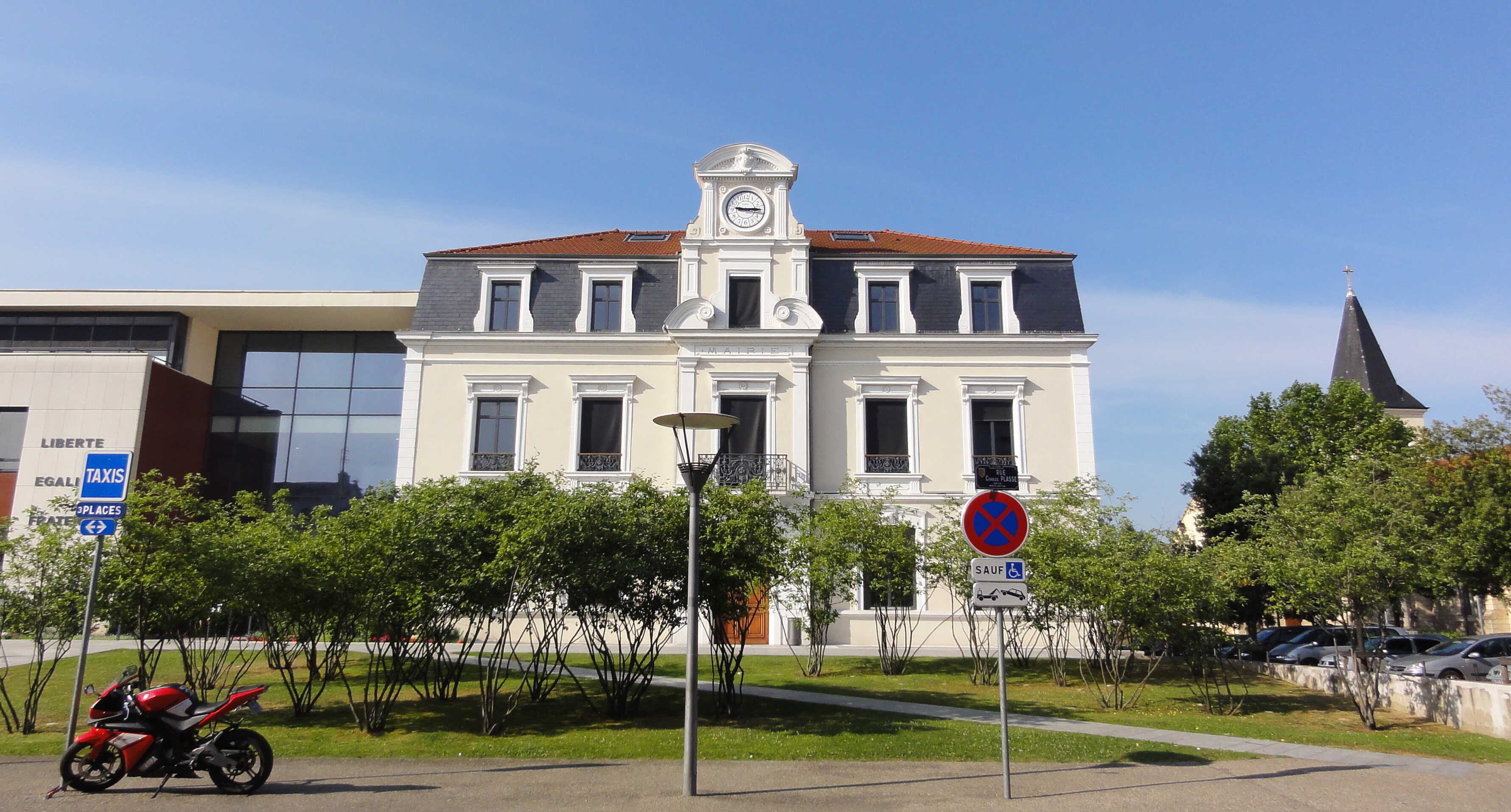 Photo 4 — Saint-Fons, Rhône (69190)