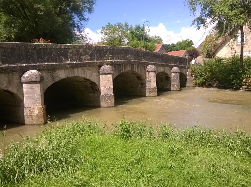 Dampvalley-lès-Colombe