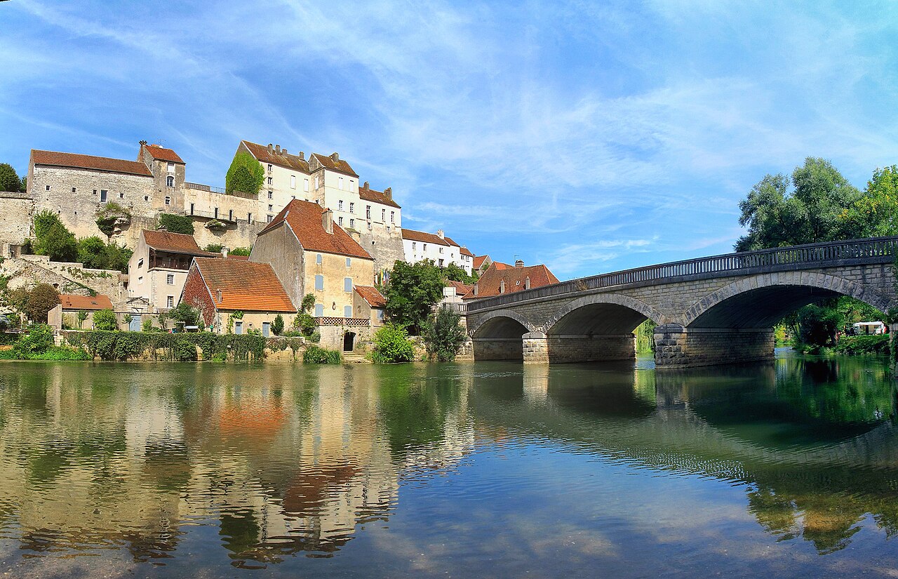 Photo 2 — Pesmes, Haute-Saône (70140)
