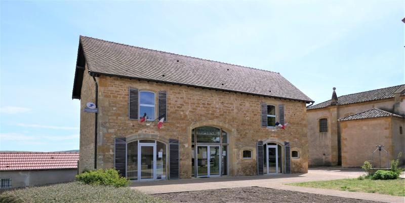 Vue de Montceaux-L'étoile, Saône-et-Loire (71110)