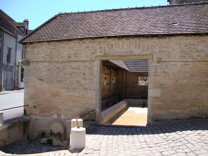 Saint-Gengoux-le-National