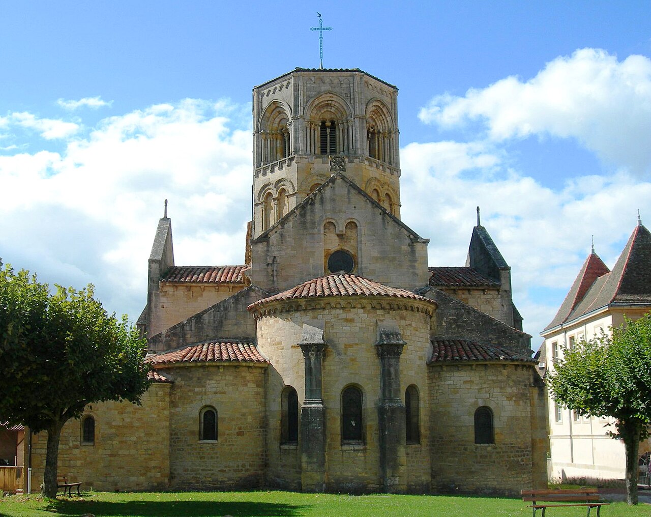 Photo 2 — Semur-en-Brionnais, Saône-et-Loire (71110)