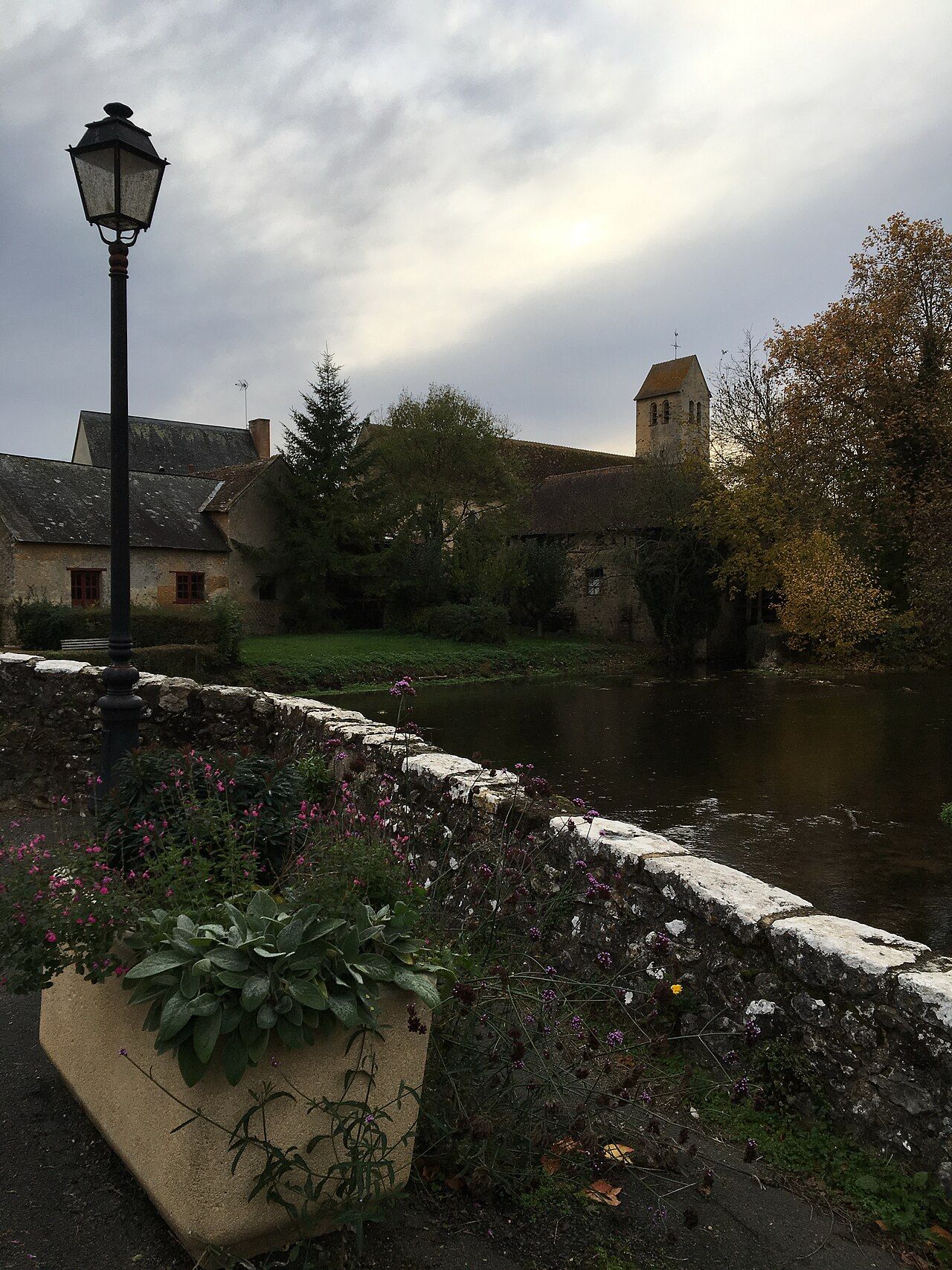 Asnières-sur-Vègre