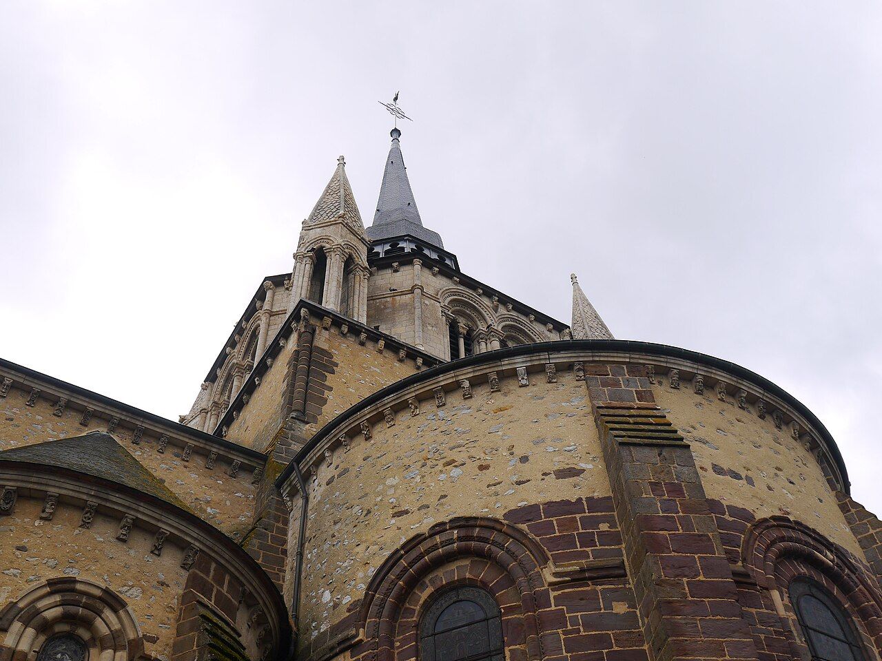 Photo 7 — Fresnay-sur-Sarthe, Sarthe (72130)