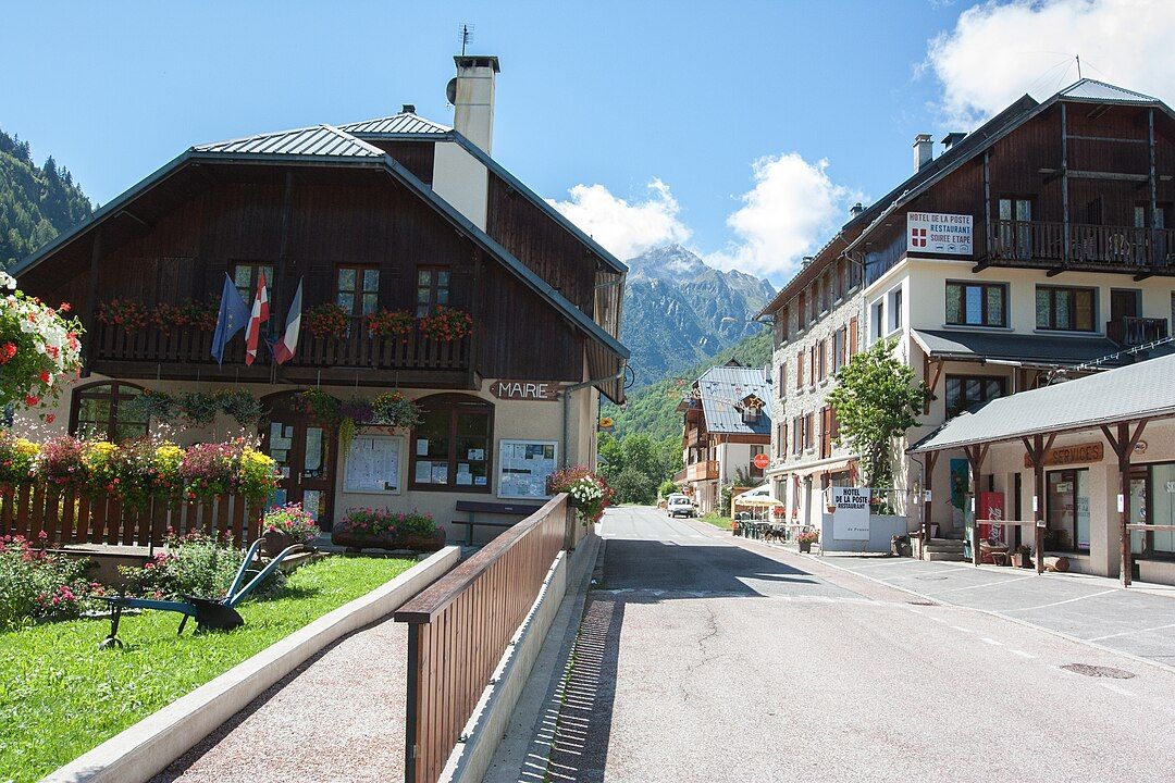 Photo 2 — Saint-Colomban-des-Villards, Savoie (73130)