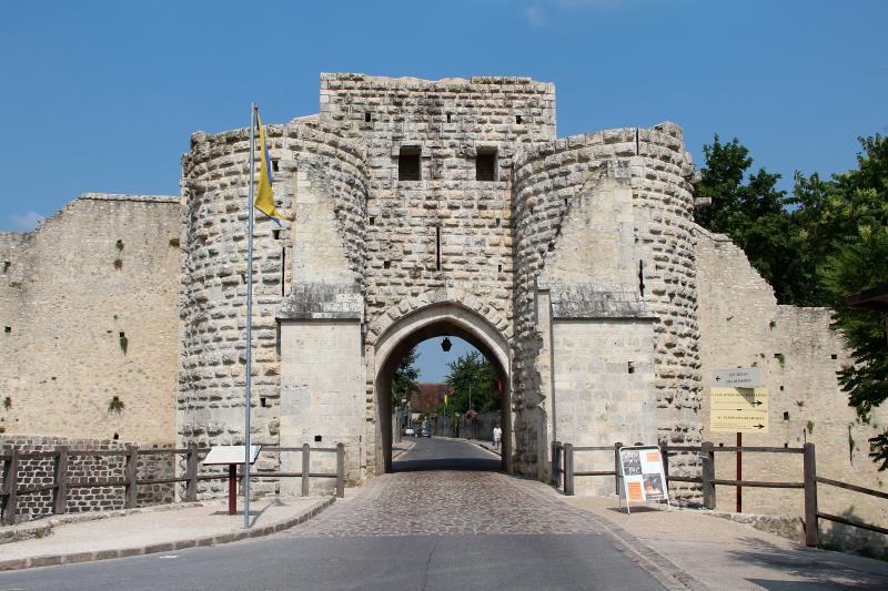 Provins