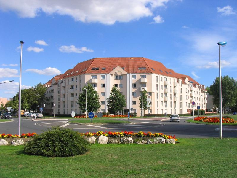 Photo 2 - Savigny-Le-Temple, Seine-et-Marne (77176)