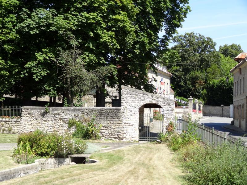 Gaillon-sur-Montcient