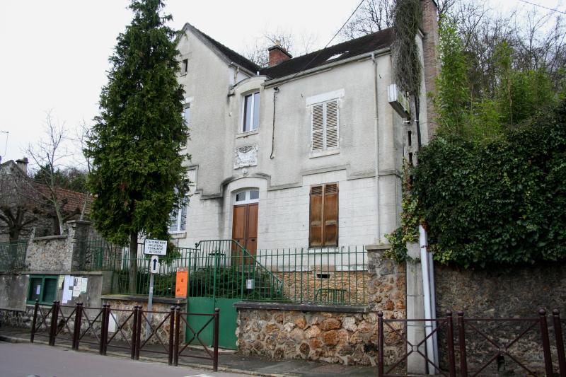 Médan